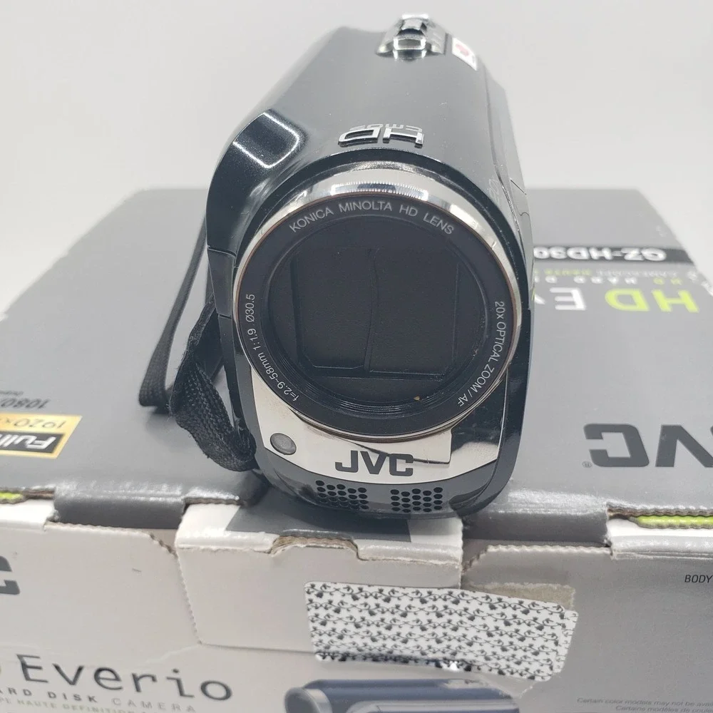 JVC Everio GZ-HD300 HD Camcorder HDD High Definition Digital Video Camera Black